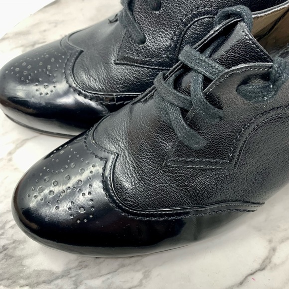 Naturalizer N5 Jodell Leather Wingtip Lace Up Oxford Pumps 8.5 Wide Retro Preppy - Picture 16 of 16